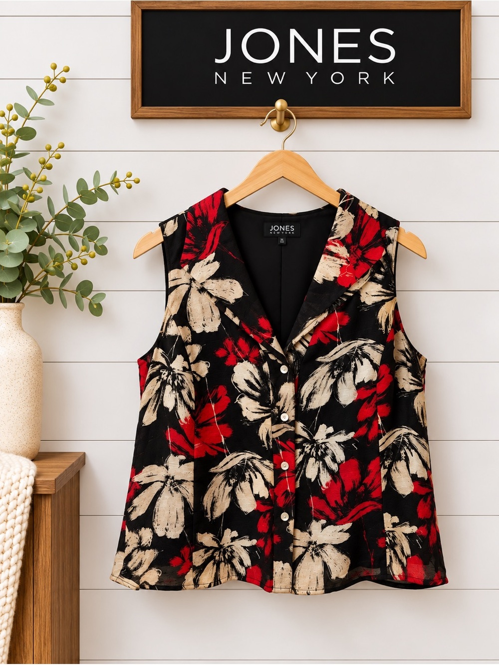 JONES NEW YORK Black Red Floral Sleeveless Blouse Size 8